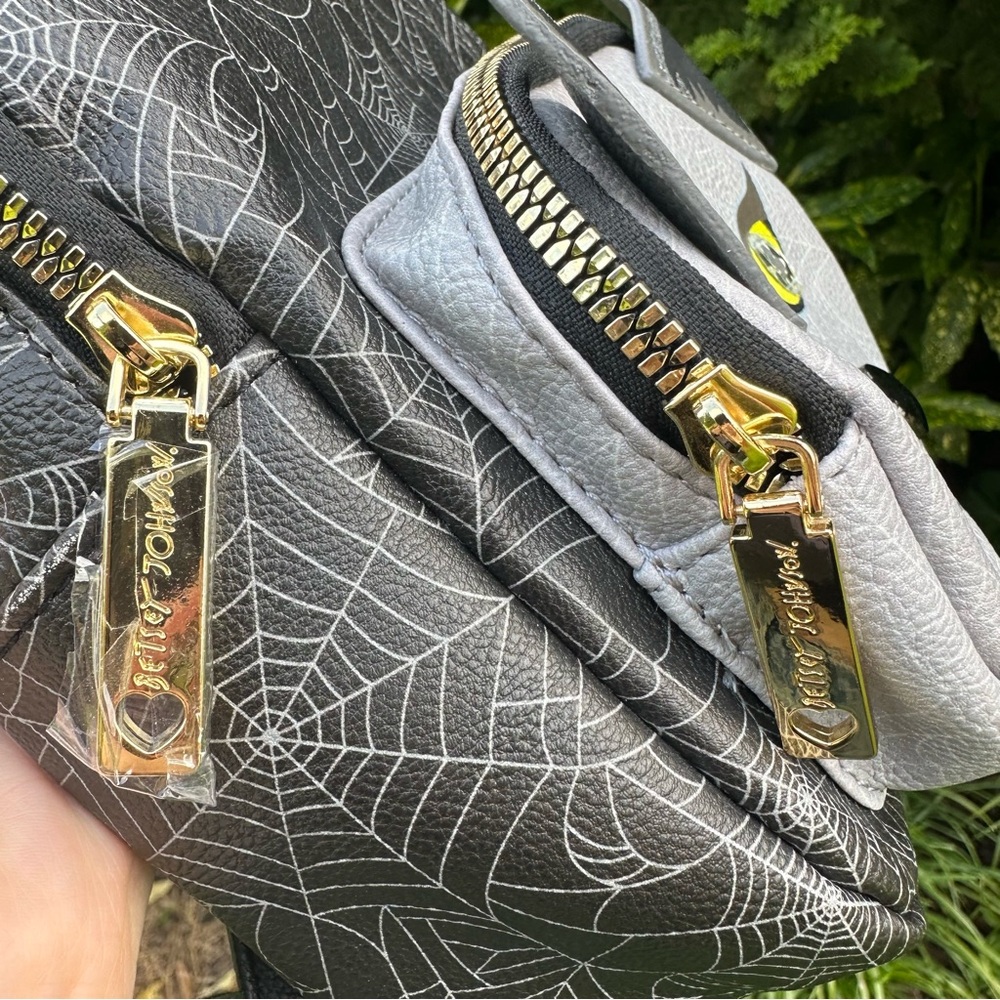 Betsey Johnson Halloween Vampire Cat Mini Backpack Purse Spiderweb / Floral - Picture 2 of 6